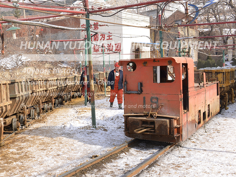 14-ton mining trolley locomotive